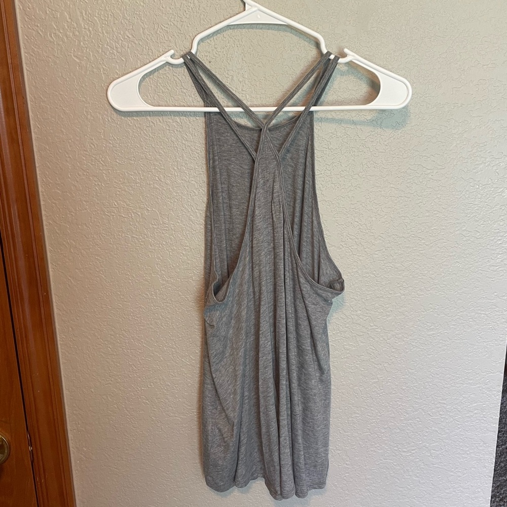 Hollister grey tank - Picture 2 of 4